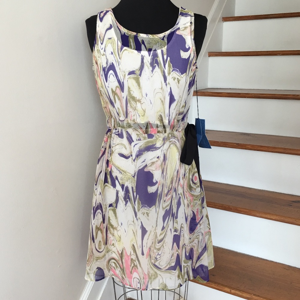 NWT Simply Vera Vera Wang Printed Tie Dress